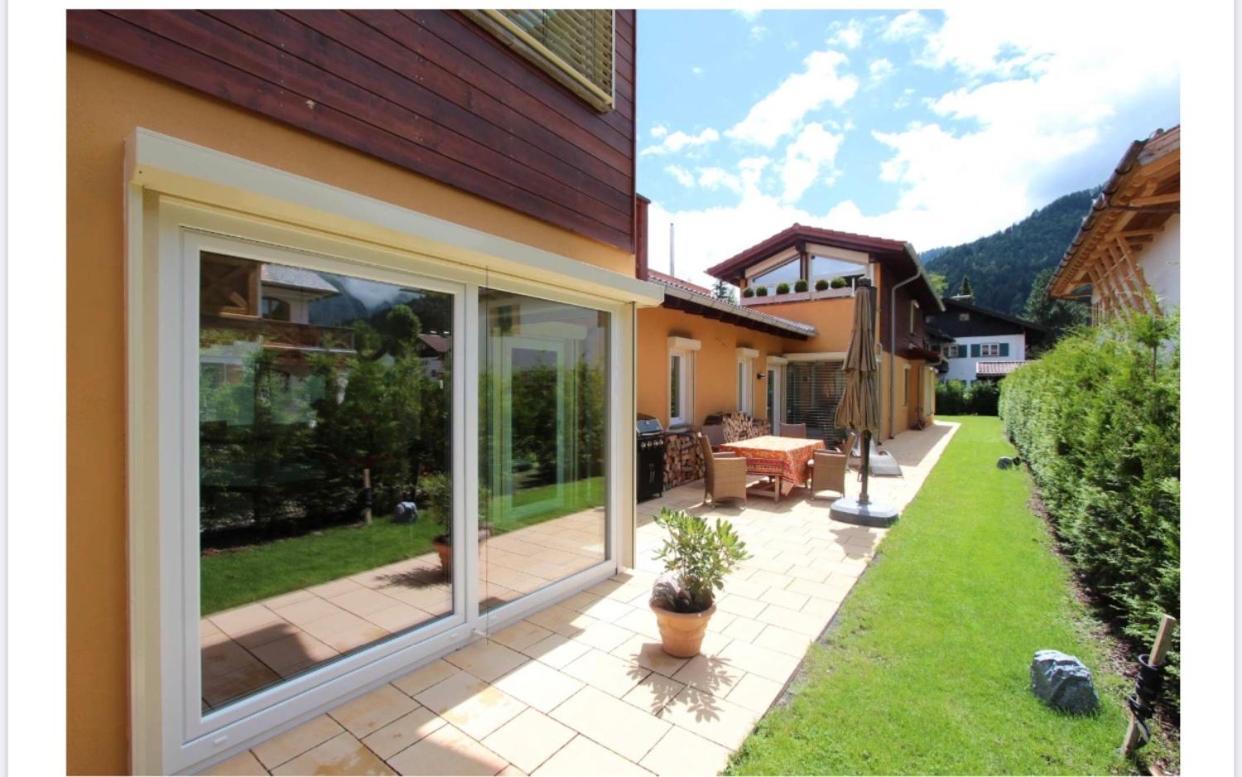 Alpine Escape Holiday Home With Mountain View Garmisch-Partenkirchen Exterior foto