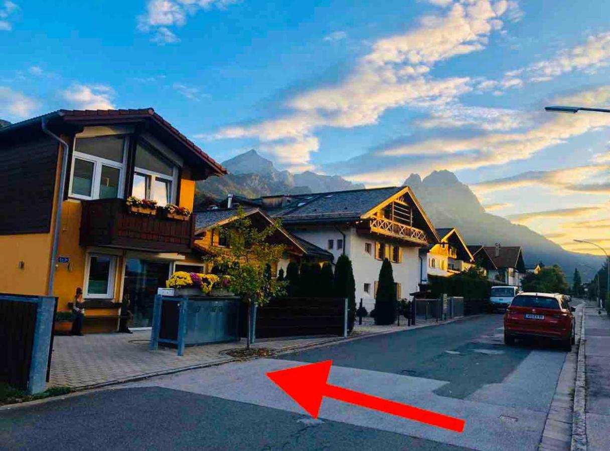 Alpine Escape Holiday Home With Mountain View Garmisch-Partenkirchen Exterior foto